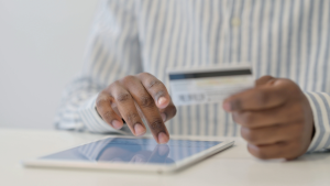 Make_international_payments_for_imports_with_AZA_Finance