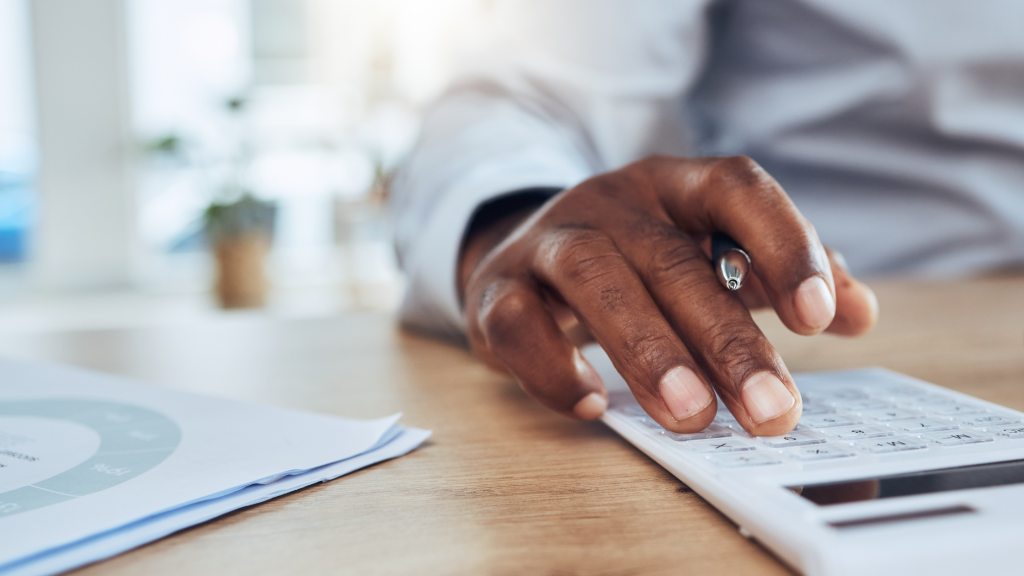 managing_payroll_payments_AZA_Finance